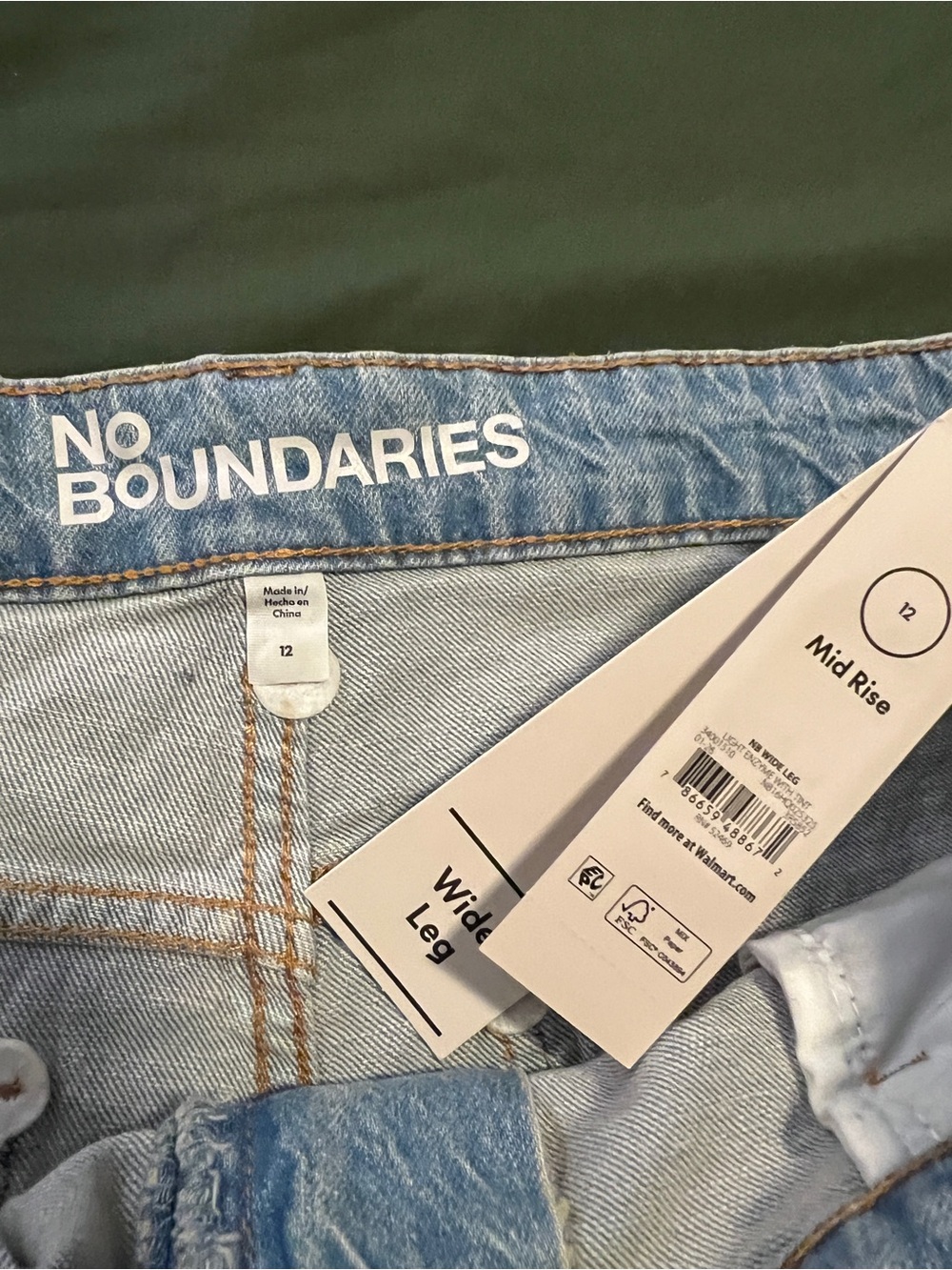 Light Blue Wide-Leg Mid Rise Jeans Size 12 - Picture 7 of 8